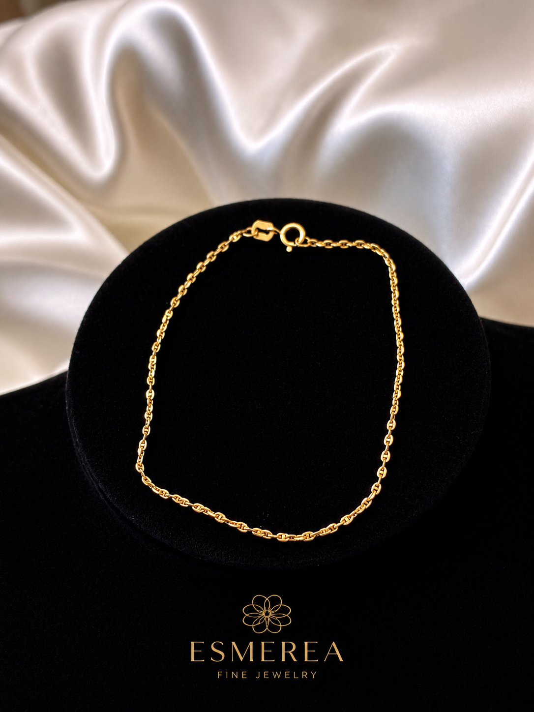 18K Gold Infinite Bracelet